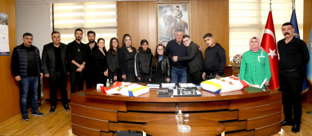 BATMAN BELDE ÖZEL EĞİTİM  UYGULAMA OKULUNDAN ÖĞRENCİLER SENDİKAMIZI ZİYARET ETTİ